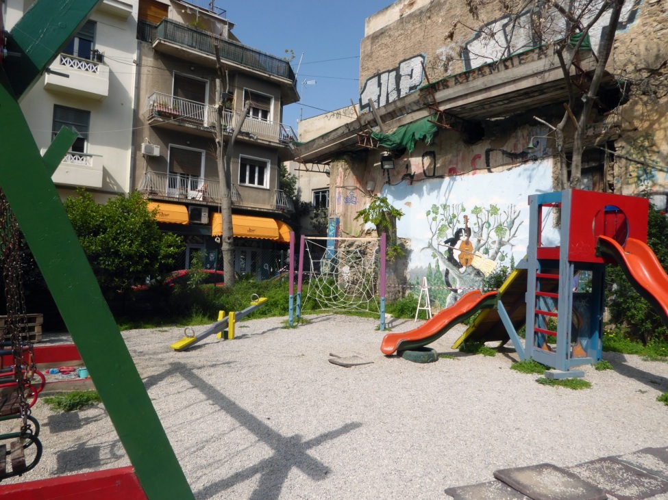 Bild des beschriebenen Spielplatzes in Athen